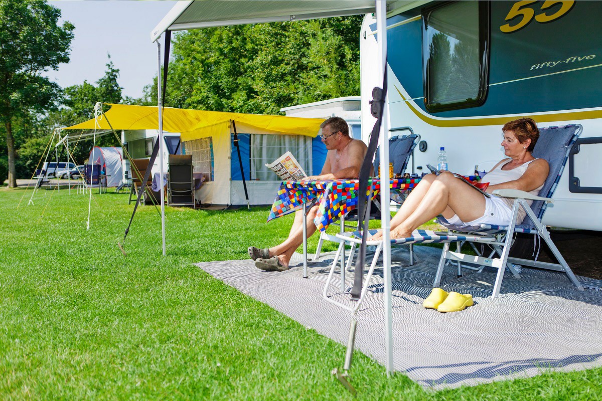 Camping It Soal