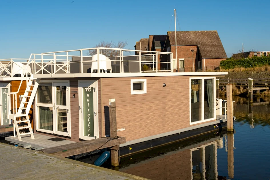 Houseboats Lemmer