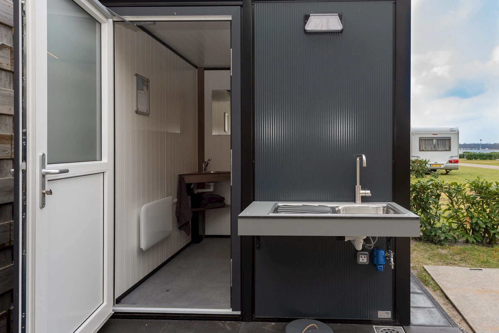 Comfortplaats met privé sanitair
