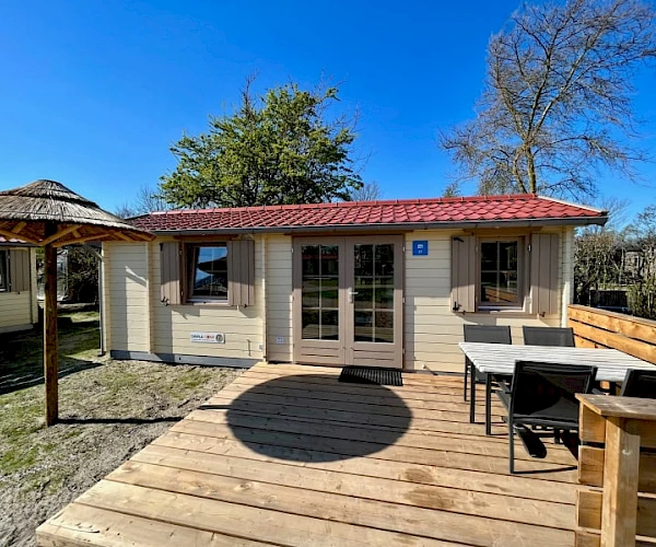 Kampeerchalet de Zeearend