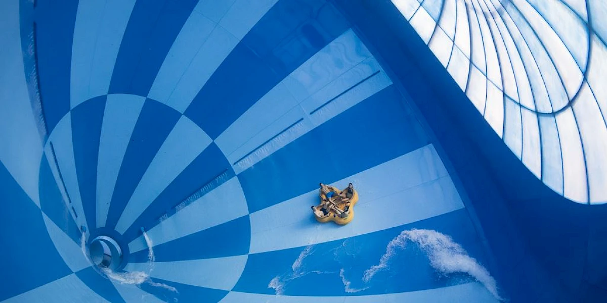 Vakantiepark met subtropisch zwembad